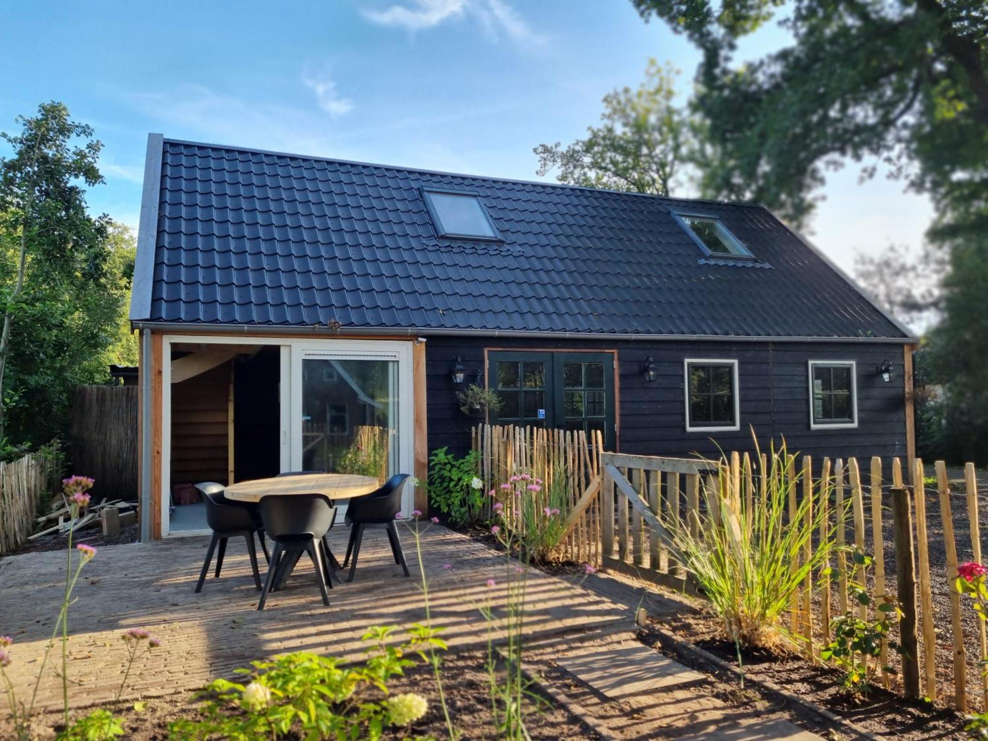 B&B In De Roos Noordbergum エクステリア 写真